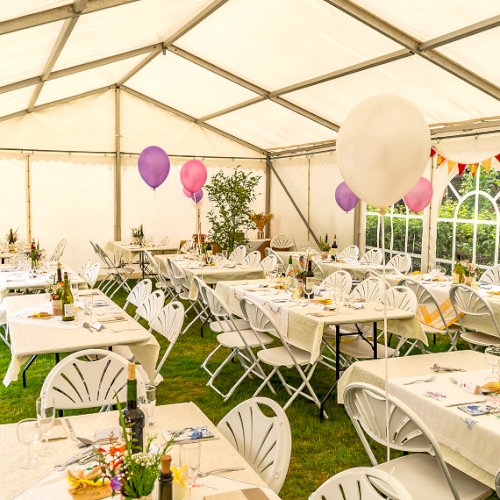 Fanback Folding Chairs