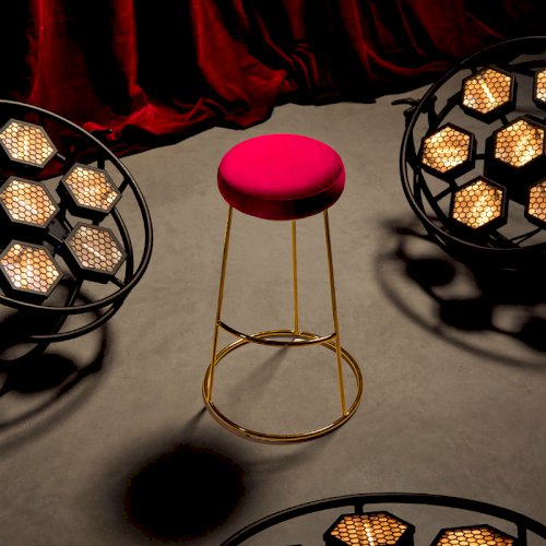 Elegant Spire Bar Stool