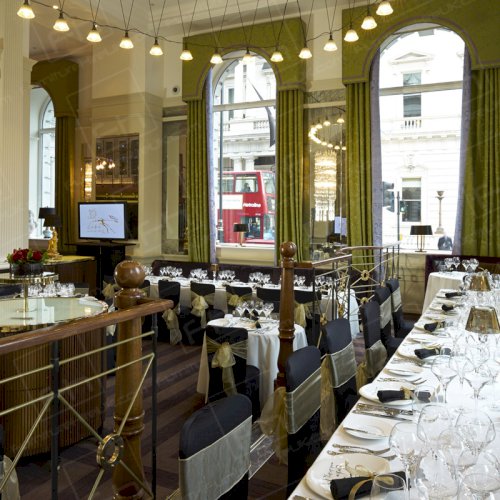 Stars, Food & Art 2013