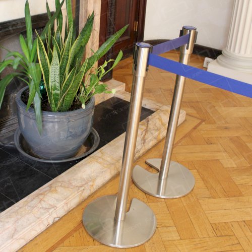 Crowd Control at Fashion Events