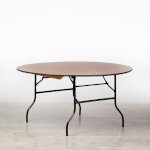 Round Banquet Table (5ft6)